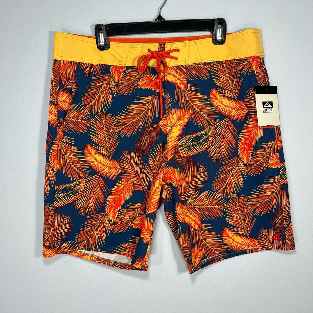 Reef tropical board shorts